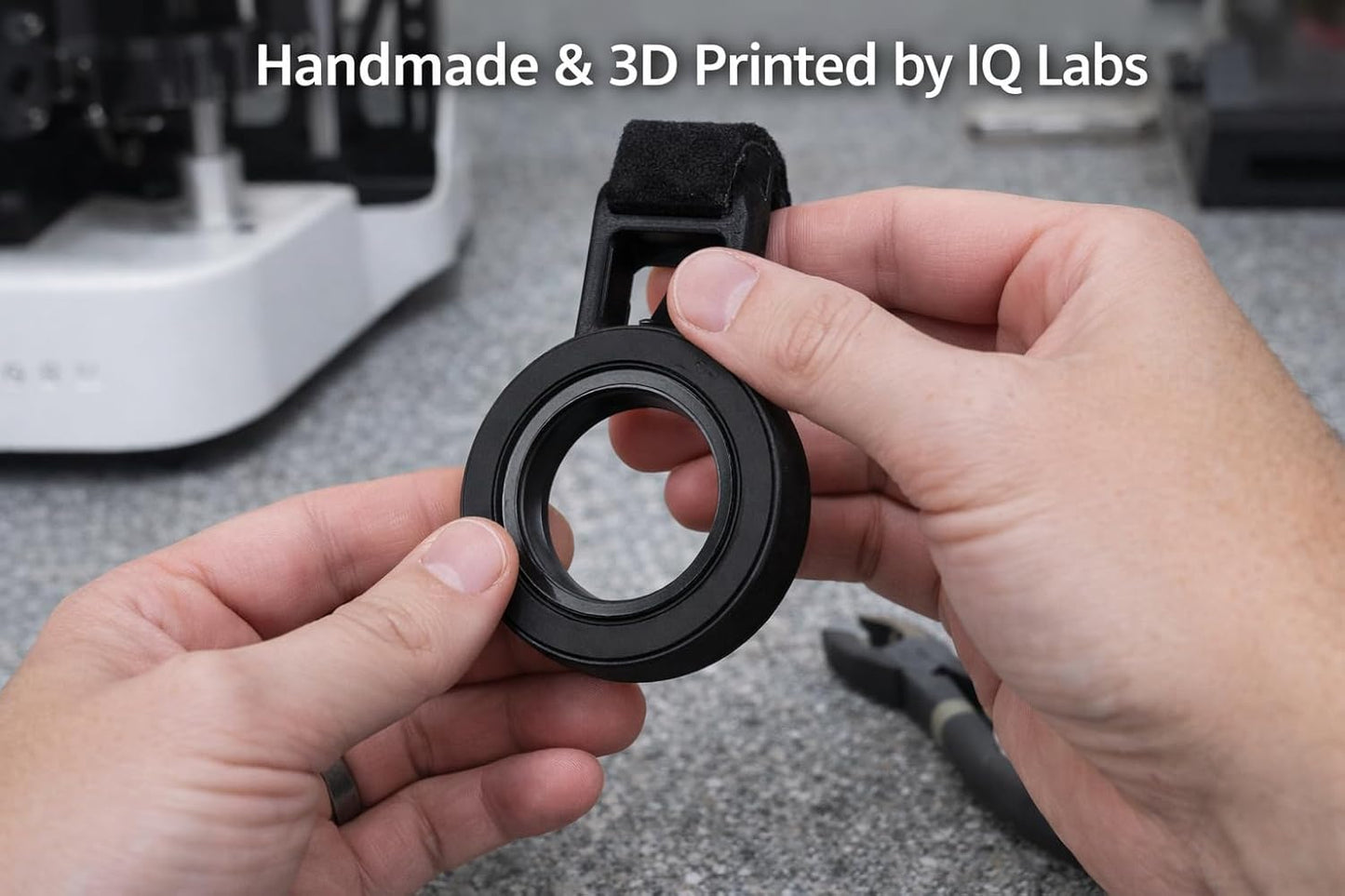 Magnetic Steering Wheel Phone Mount – Universal Fit for Iphone Magsafe & Android Devices